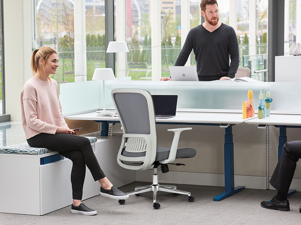 Ghế nhân viên M1101 T - 01